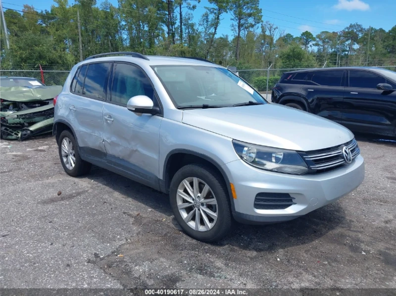 VW Tiguan, снимка 10 - Автомобили и джипове - 47713999