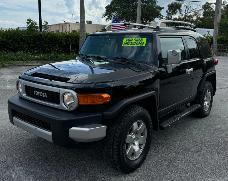 Toyota Fj cruiser, снимка 1 - Автомобили и джипове - 48904221