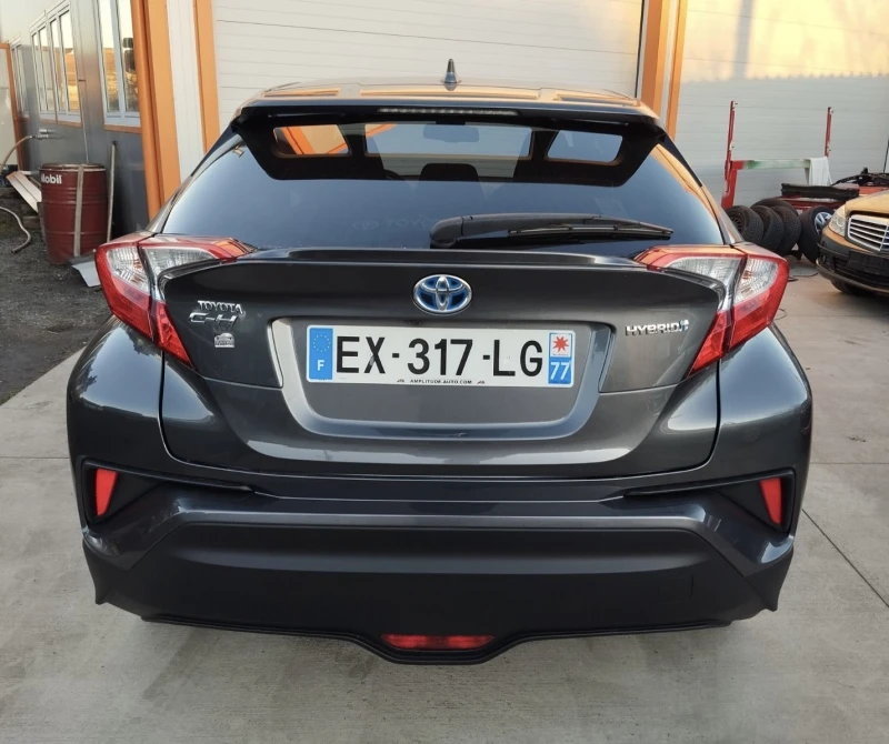 Toyota C-HR 1.8 Hybrid Trend, снимка 7 - Автомобили и джипове - 52661848