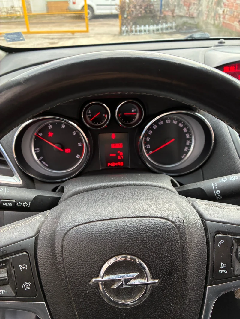 Opel Mokka, снимка 5 - Автомобили и джипове - 53123752