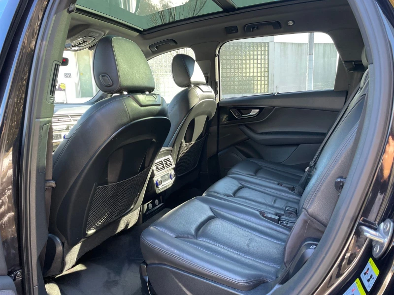 Audi Q7 * CARFAX* ДИСТРОНИК* 360 КАМЕРИ* , снимка 10 - Автомобили и джипове - 53248047