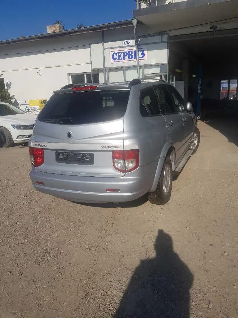 SsangYong Kyron 2.0 xdi auto, снимка 3 - Автомобили и джипове - 28596079