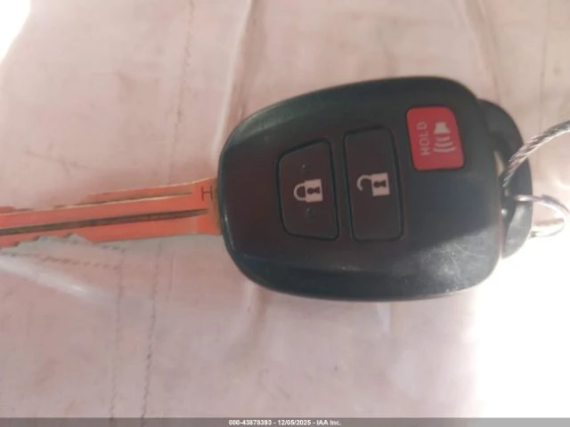 Toyota Tacoma 2.7l* Remote* Keyless, снимка 14 - Автомобили и джипове - 52969849