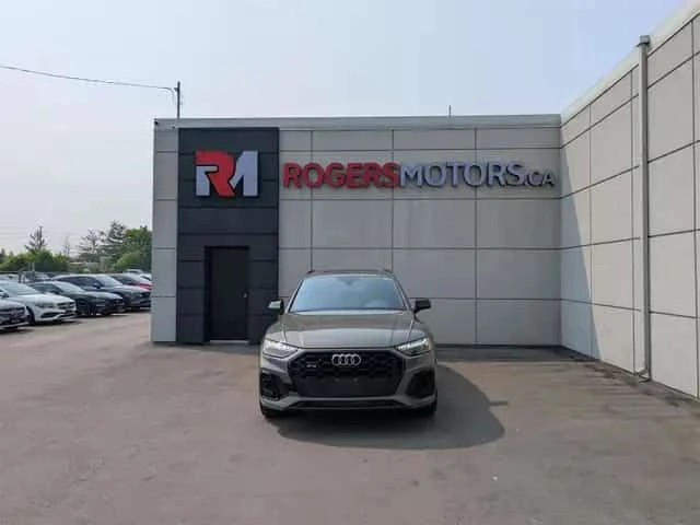 Audi SQ5 TECHNIK | PANO | 360  | HUD | CARFAX, снимка 7 - Автомобили и джипове - 53683417