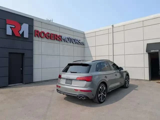 Audi SQ5 TECHNIK | PANO | 360  | HUD | CARFAX, снимка 5 - Автомобили и джипове - 53683417