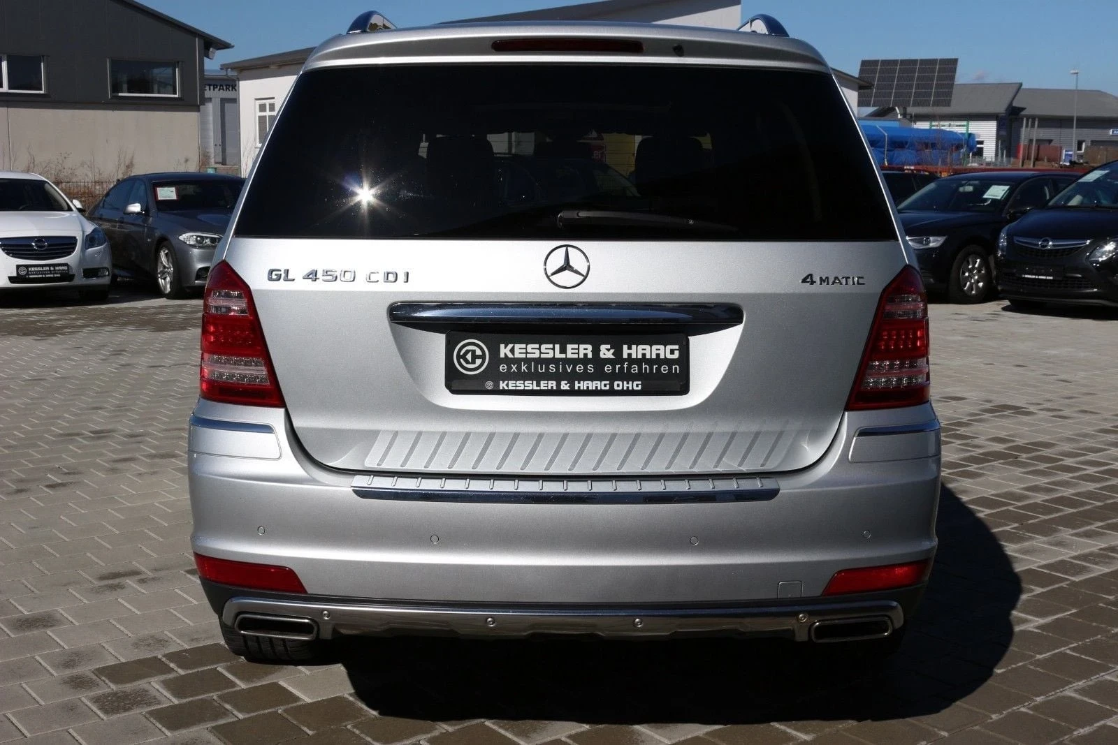 Mercedes-Benz GL 420 FACE 450 CDI EXCLUSIVE OFF-ROAD 4-MATIC 7G-TRONIC - изображение 4