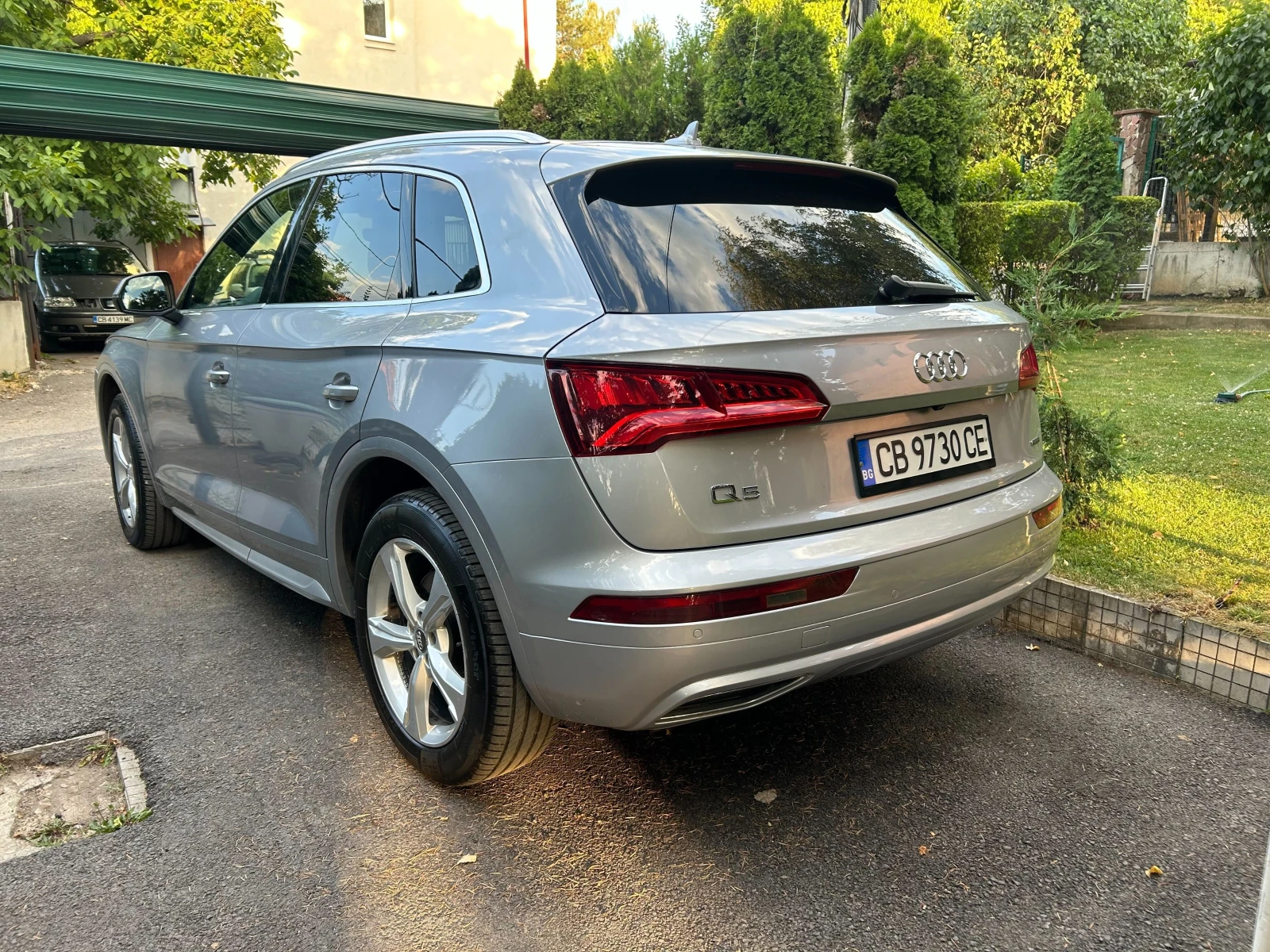 Audi Q5 MILD HYBRID* 102000km* ПЪЛНА СЕРВИЗНА ИСТОРИЯ*  - изображение 3