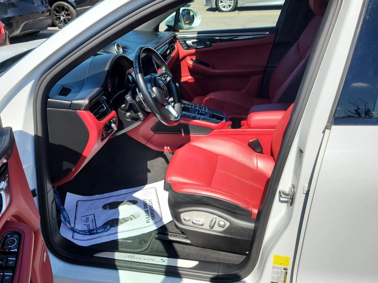 Porsche Macan S* PDK* Червена кожа* BOSE* 360* Подгрев* Обдух* П - изображение 3