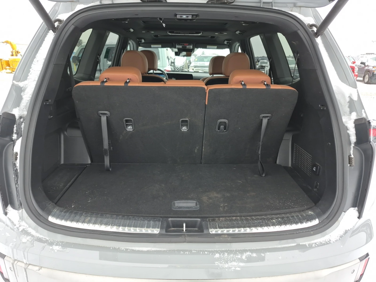 Kia Telluride X-Pro-4D Utility AWD * CARFAX *  | Mobile.bg � ����������� 11