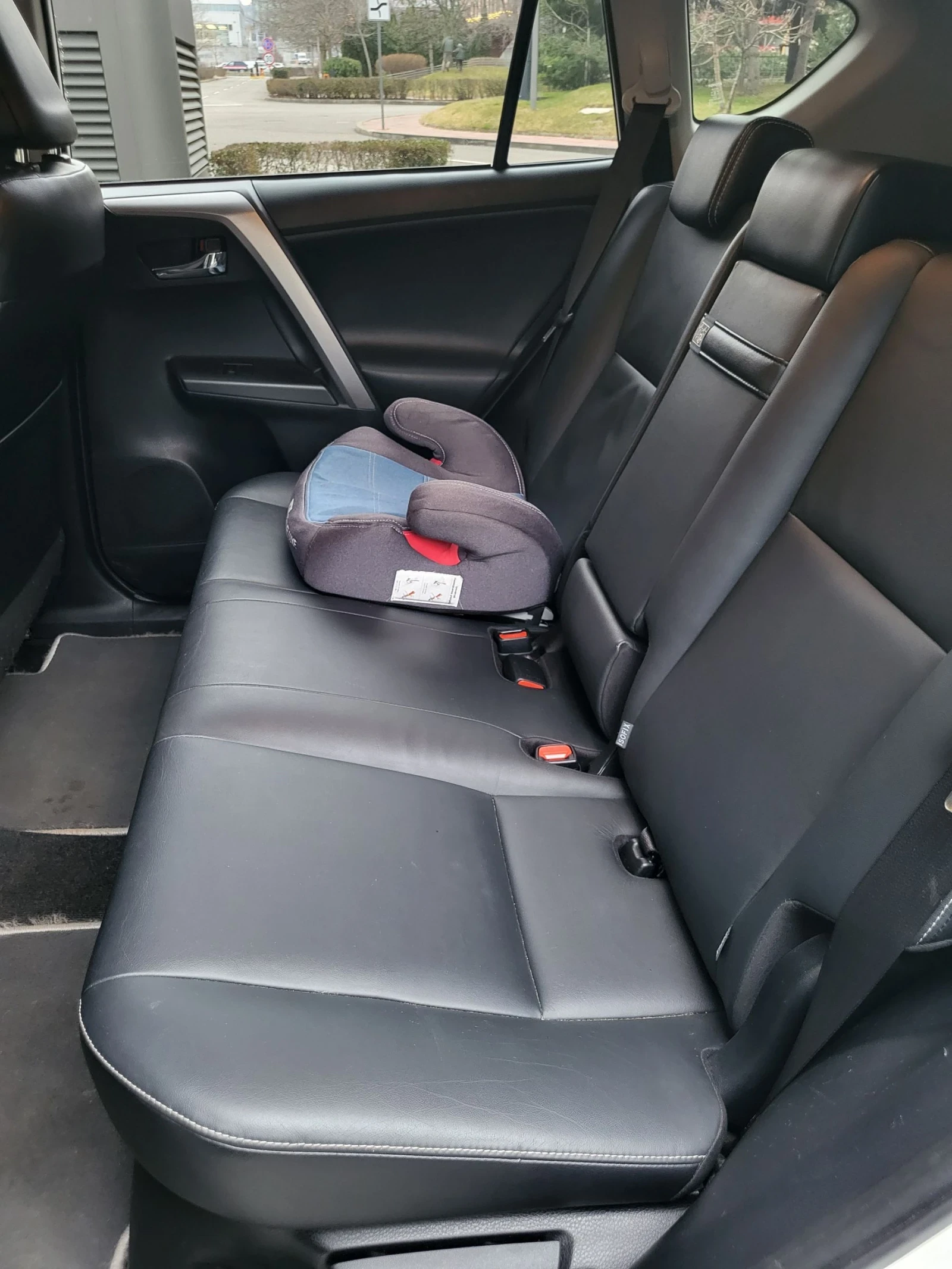 Toyota Rav4 | Mobile.bg � ����������� 11