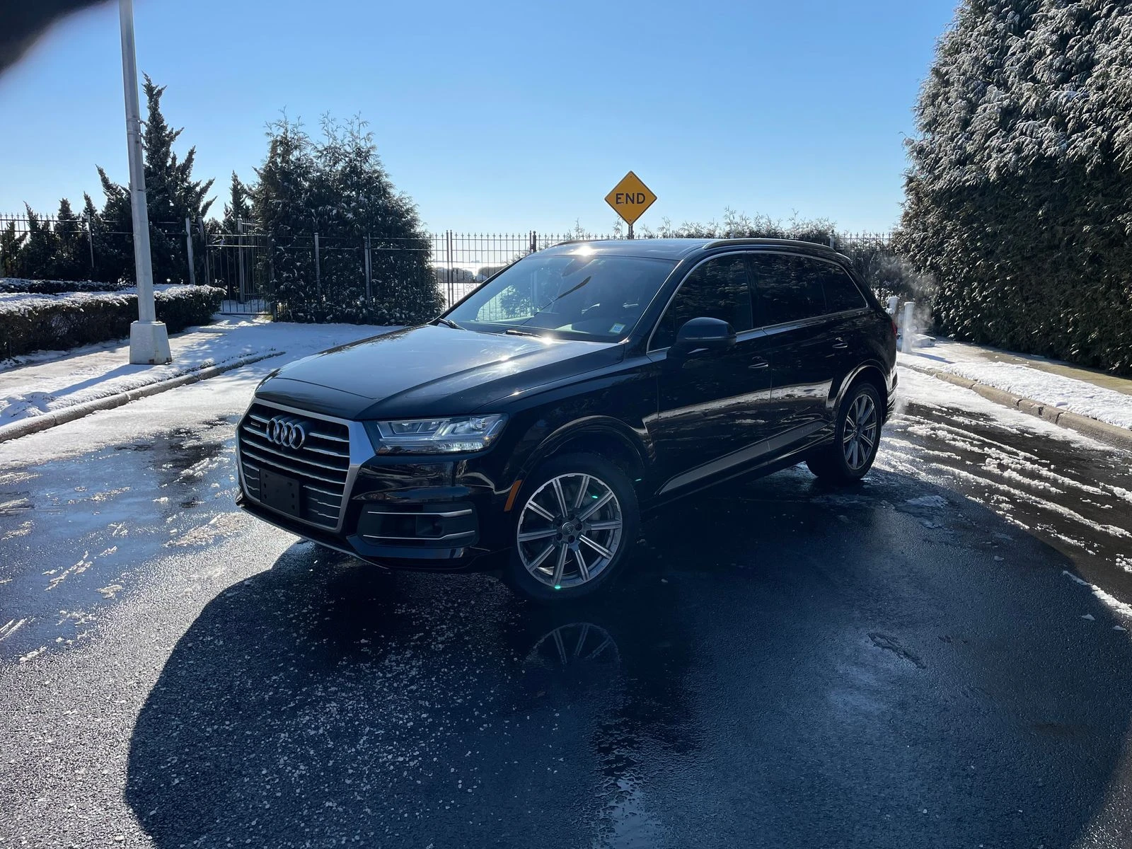 Audi Q7 * CARFAX* ДИСТРОНИК* 360 КАМЕРИ*  - изображение 2