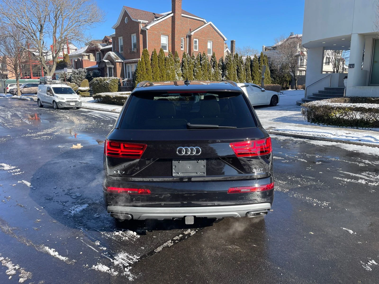 Audi Q7 * CARFAX* ДИСТРОНИК* 360 КАМЕРИ*  - изображение 6