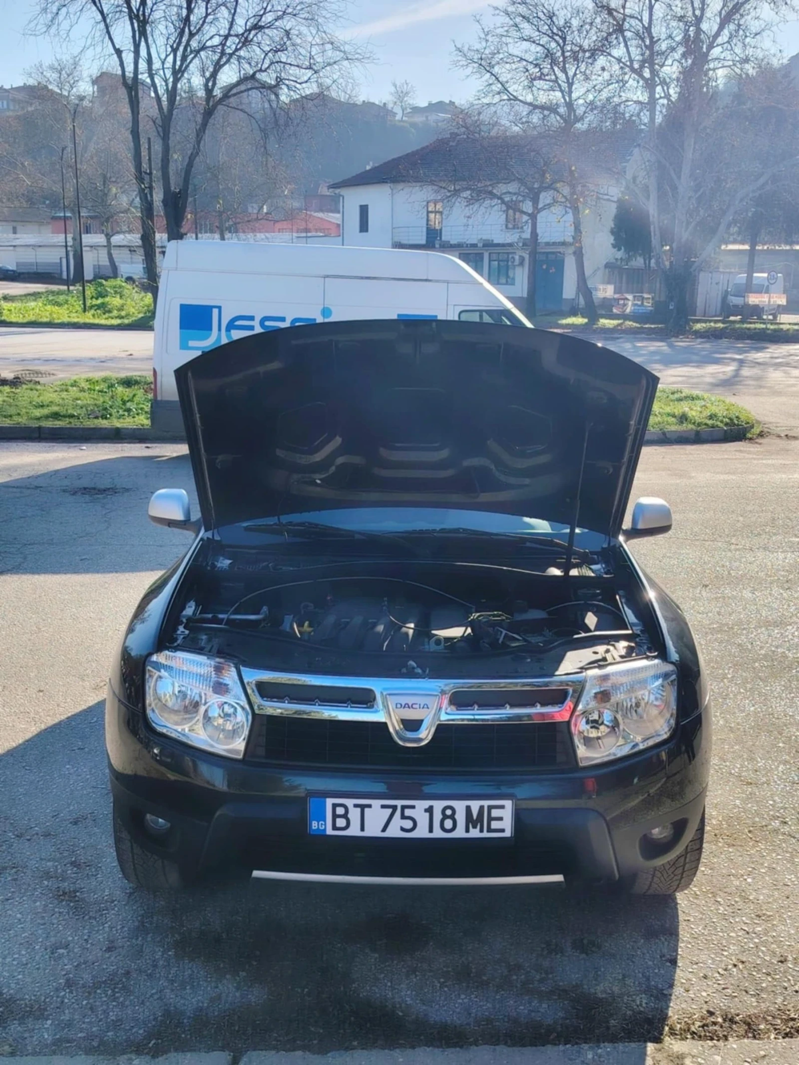 Dacia Duster 1.6 бензин 110 коня, снимка 7 - Автомобили и джипове - 53818869