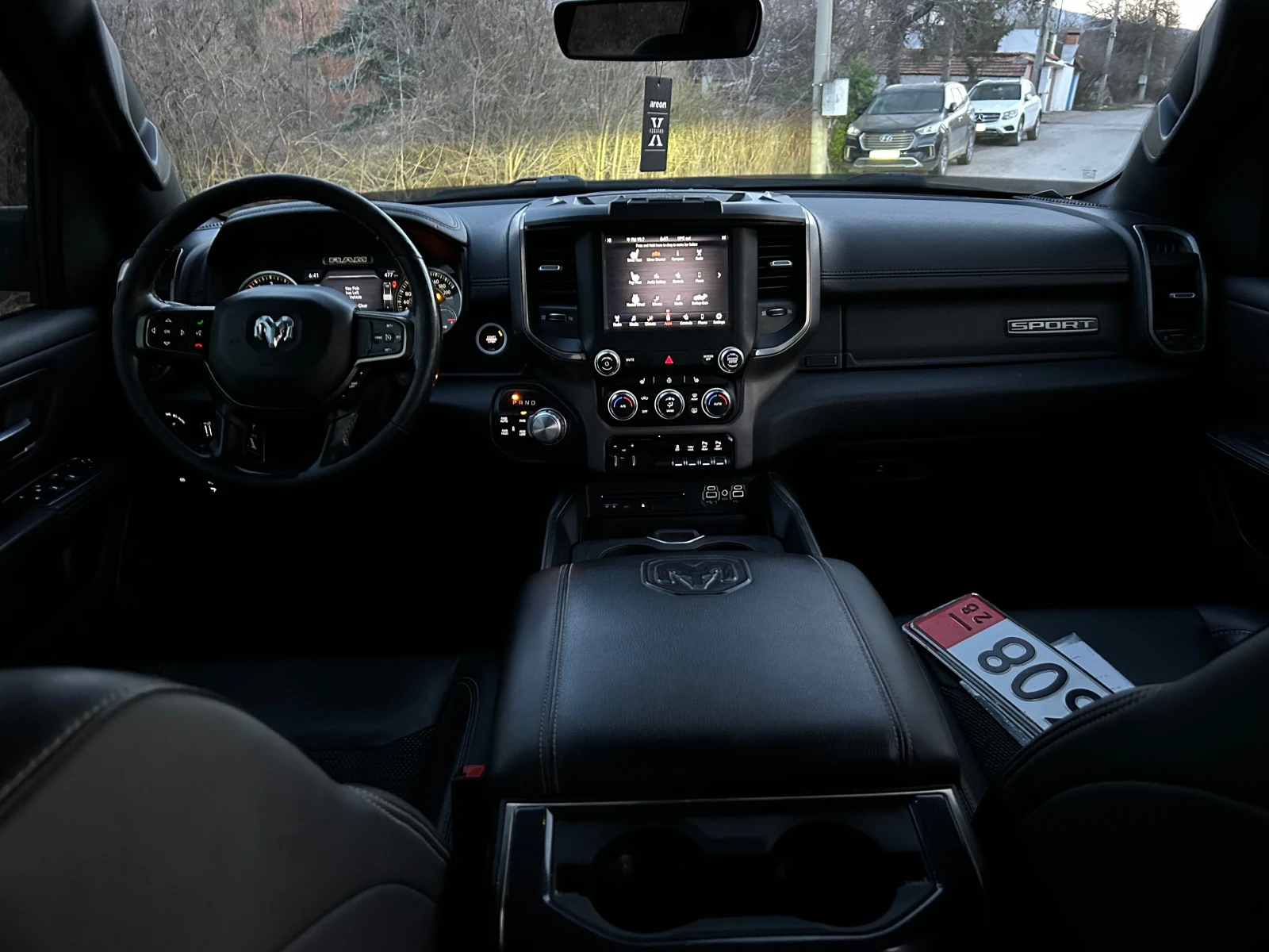 Dodge Ram 1500* ПЕРФЕКТЕН* ЛИФТ ОКАЧВАНЕ* , снимка 17 - Автомобили и джипове - 53830233