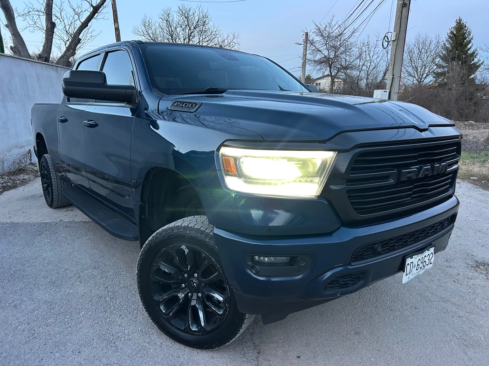 Dodge Ram 1500* ПЕРФЕКТЕН* ЛИФТ ОКАЧВАНЕ* 