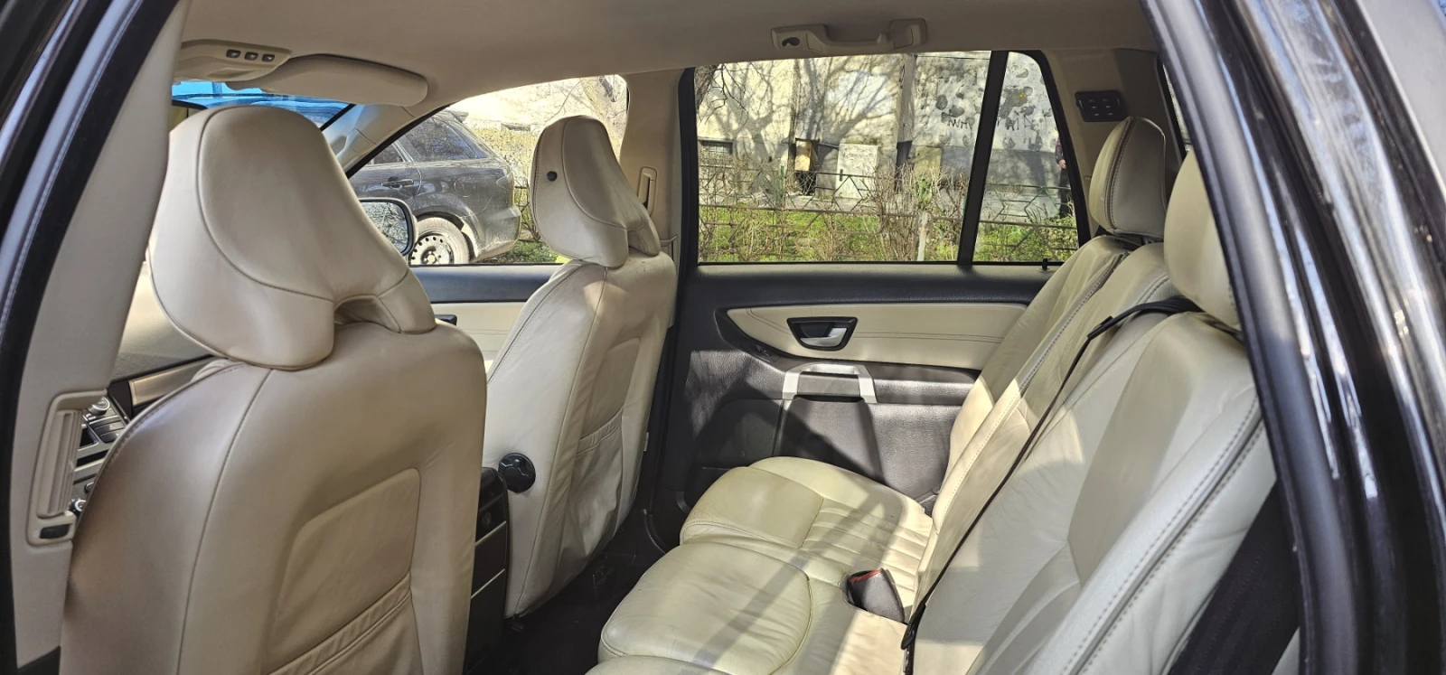 Volvo Xc90 V8 Executive 350 к.с., снимка 10 - Автомобили и джипове - 53891962