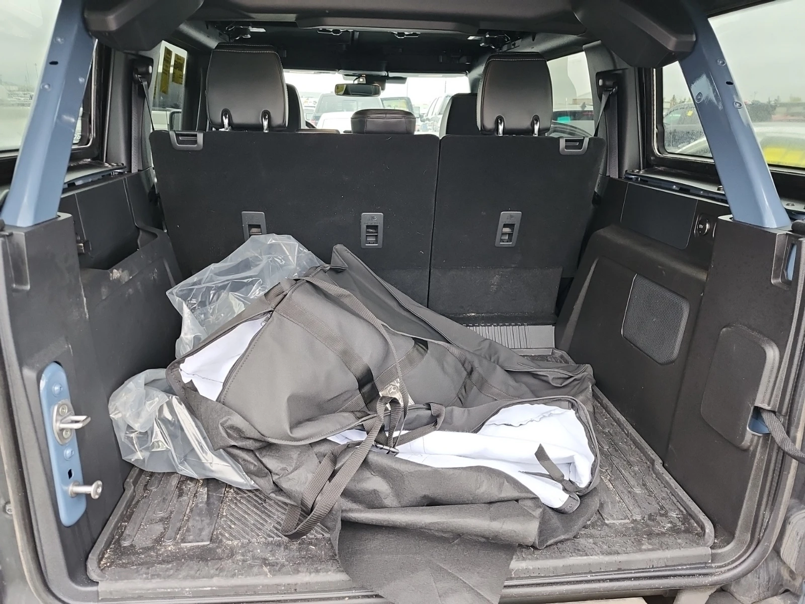 Ford Bronco Outer Banks  4x4, снимка 9 - Автомобили и джипове - 54556480