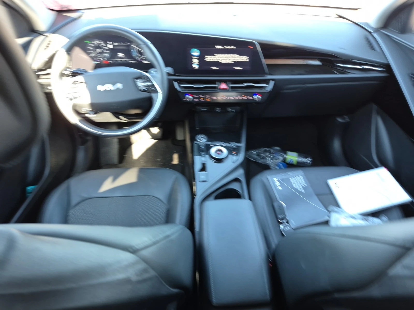 Kia Niro Premium, снимка 8 - Автомобили и джипове - 55149528