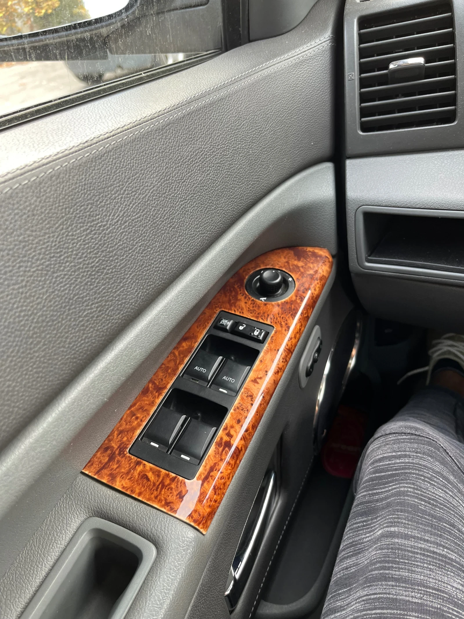 Jeep Grand cherokee, снимка 9 - Автомобили и джипове - 55185749