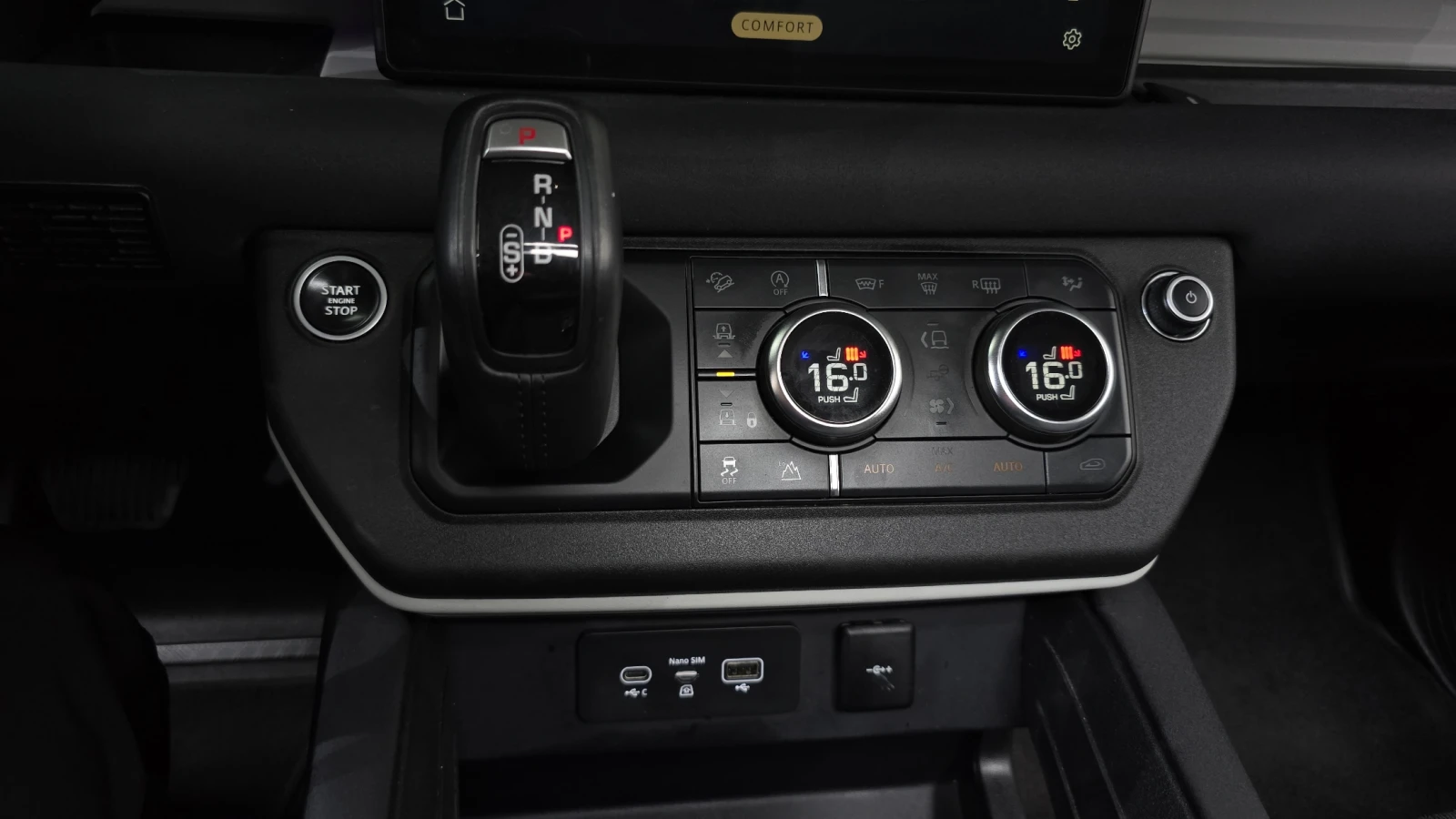 Land Rover Defender D240* BLIND SPOT* 360* ЛЮК* ПОДГРЕВ ВОЛАН* КРАЙНА , снимка 9 - Автомобили и джипове - 55383920