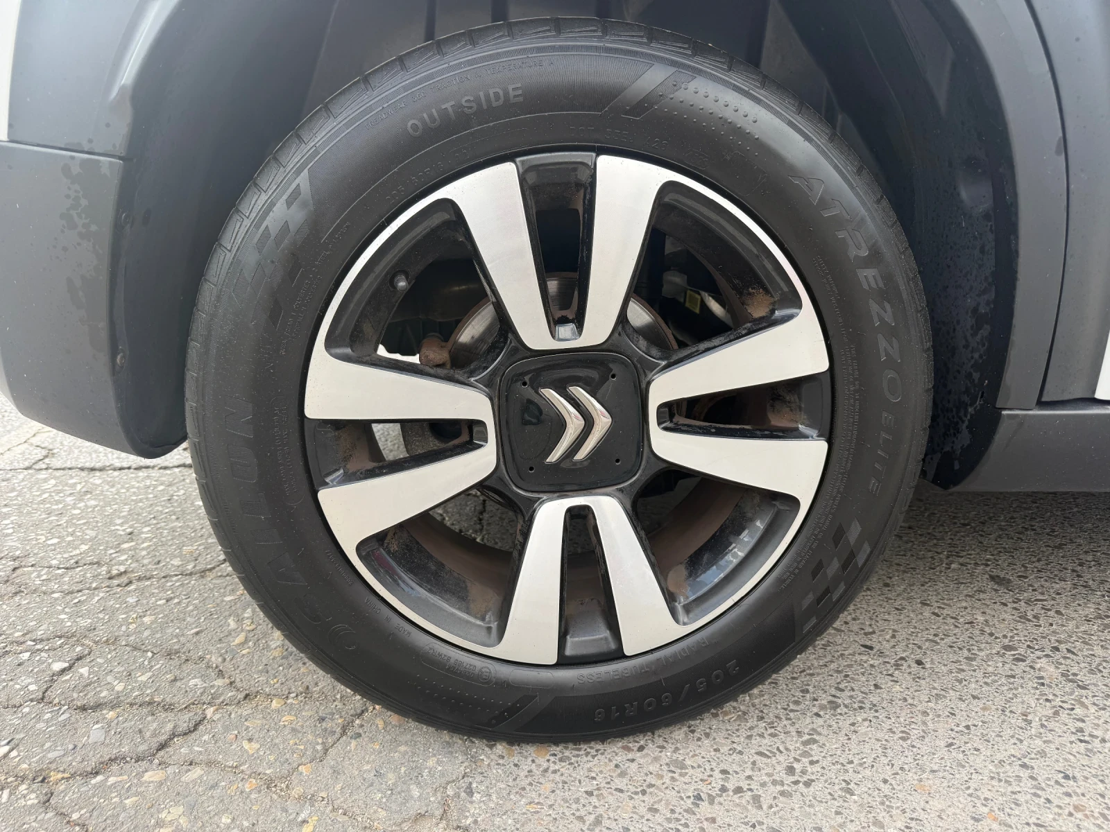 Citroen C3 Aircross SHINE 1.6 BlueHDI, снимка 9 - Автомобили и джипове - 55470008