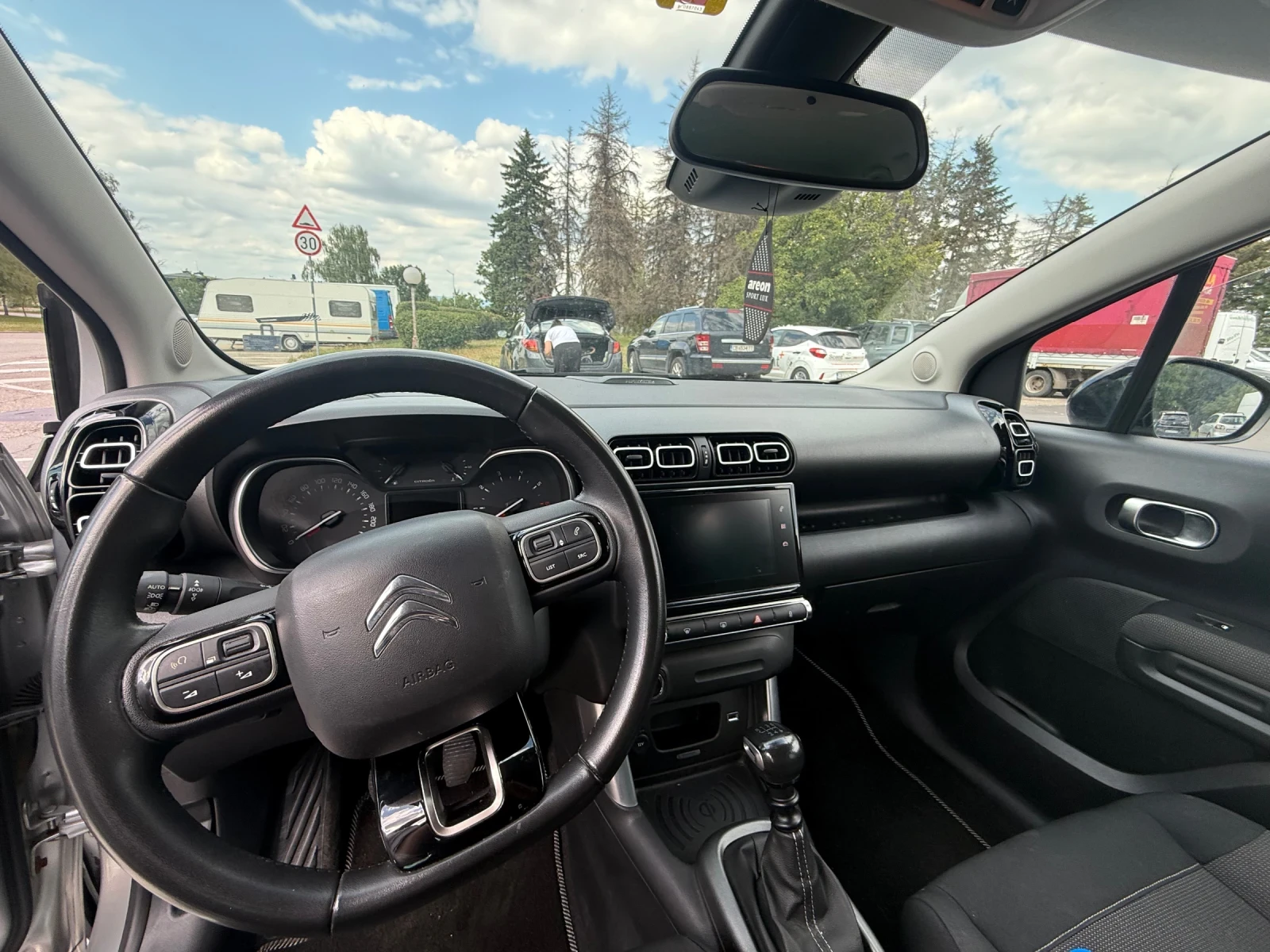 Citroen C3 Aircross SHINE 1.6 BlueHDI, снимка 12 - Автомобили и джипове - 55470008