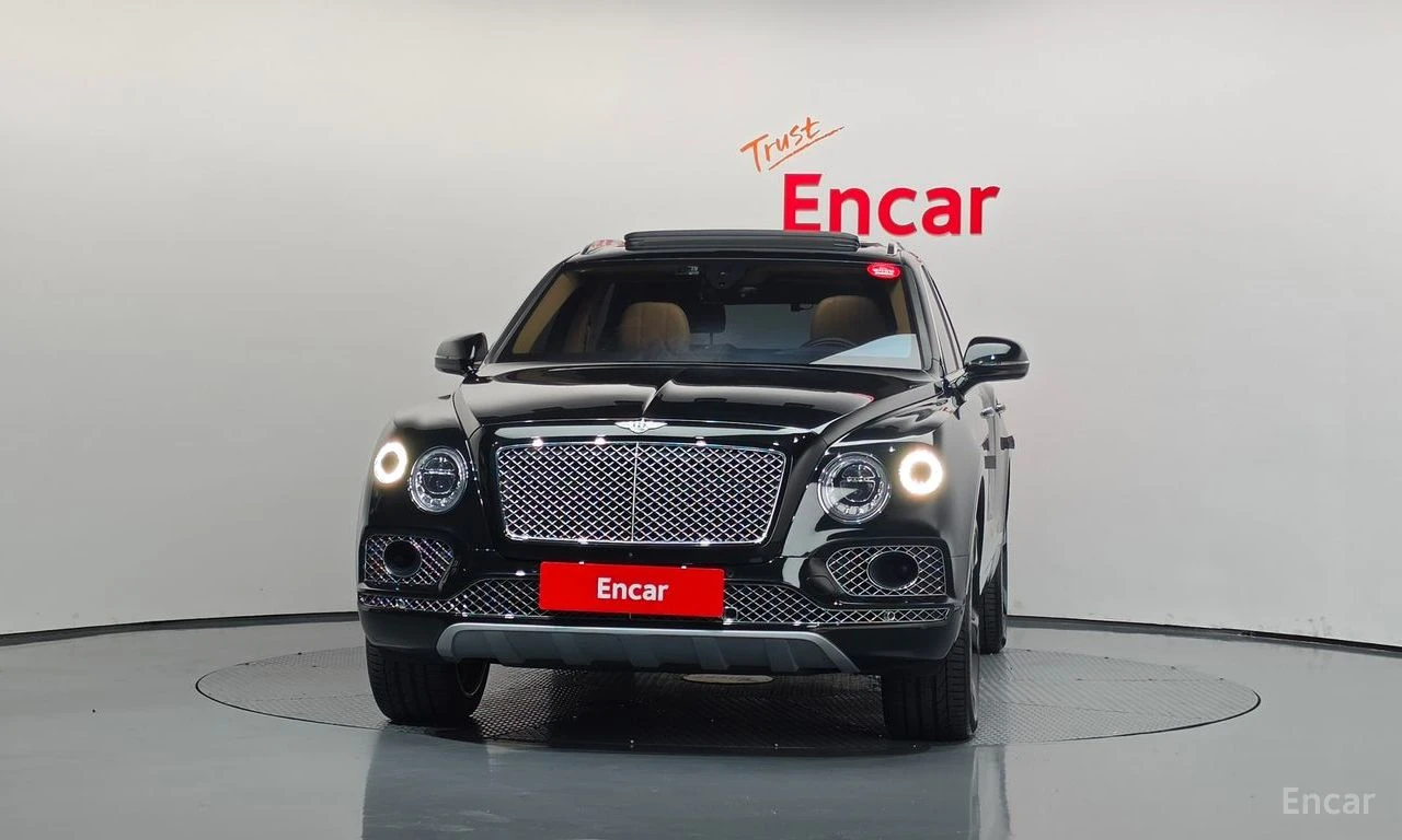 Bentley Bentayga 6.0* W12* FULL* , снимка 3 - Автомобили и джипове - 56433687