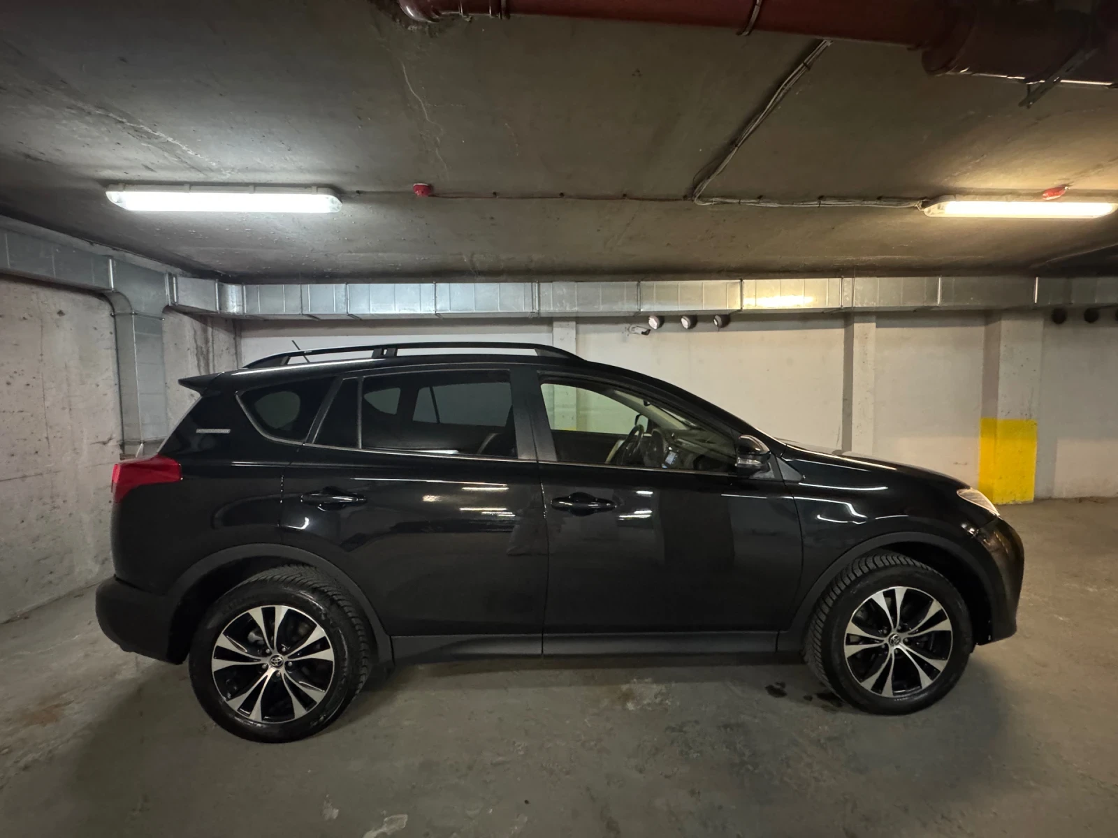 Toyota Rav4 2.2 D-4D 4WD, снимка 8 - Автомобили и джипове - 56578238