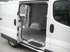 Opel Vivaro 2.0cdti 6ck., снимка 16
