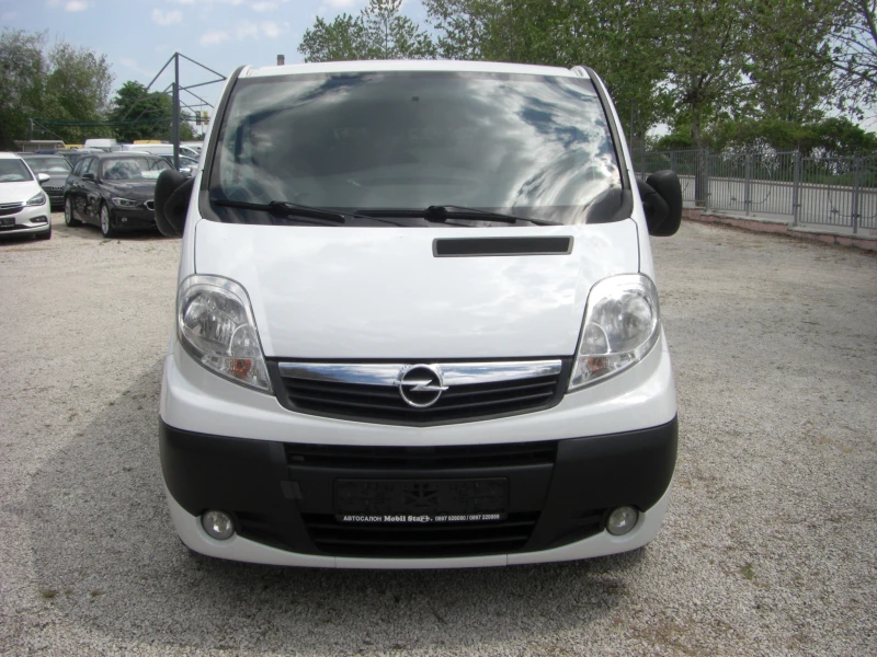 Opel Vivaro 2.0cdti 6ck., снимка 8 - Бусове и автобуси - 50129631