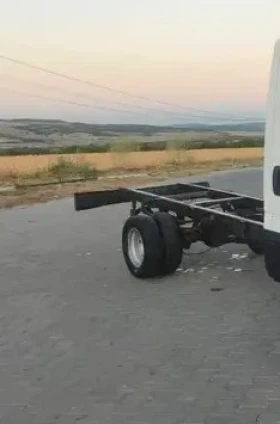 Iveco 35c15, снимка 3 - Камиони - 56047200