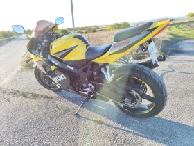 Suzuki Gsxr K4 750, снимка 6