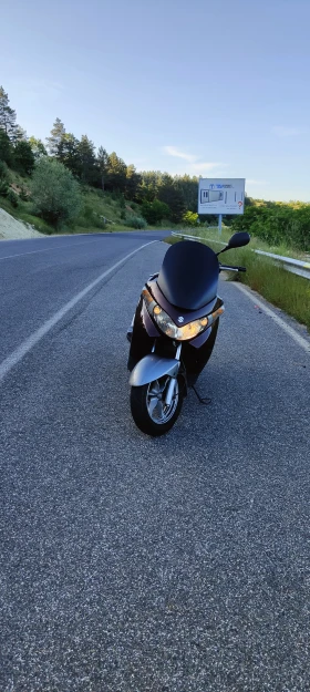 Suzuki Burgman 125cc - изображение 1