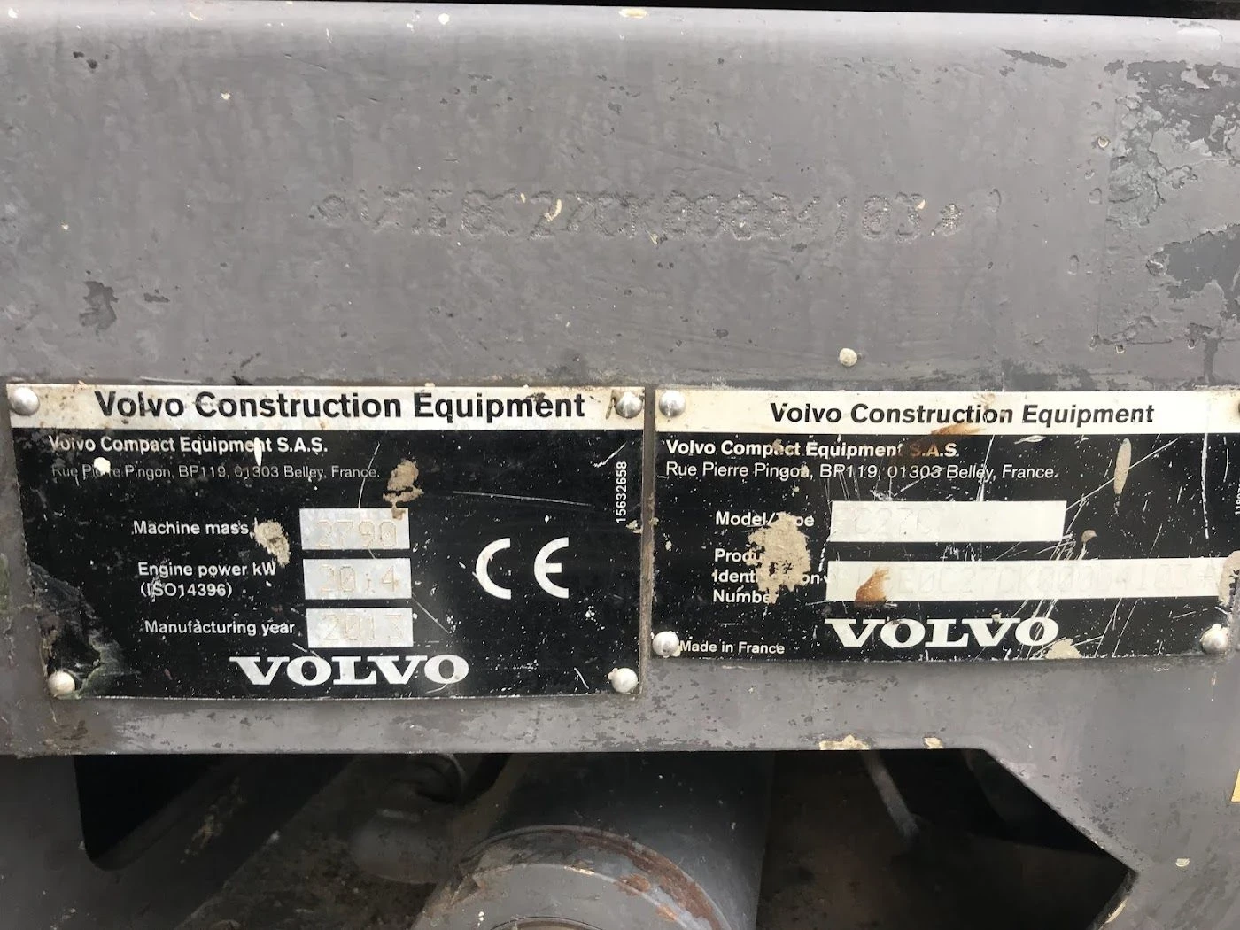 Багер Volvo EC27C 3000 кг., 2015 г., снимка 10 - Индустриална техника - 56737921