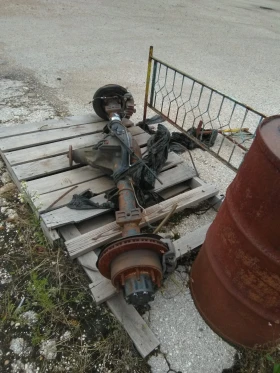 Заден Мост Ford F250, снимка 1