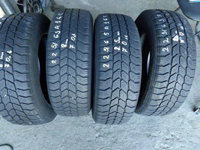 Гуми Всесезонни 225/65R16, снимка 3 - Гуми и джанти - 11087293