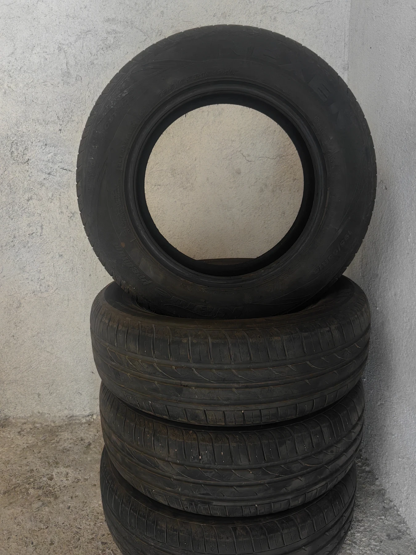 ���� 195/65R15 | Mobile.bg � ����������� 2