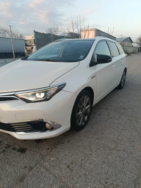 Toyota Auris HYBRID+ PANORAMA, снимка 2