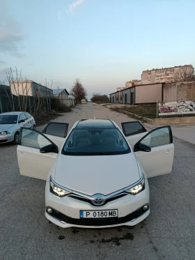 Toyota Auris HYBRID+ PANORAMA, снимка 8