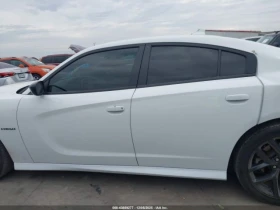 Dodge Charger R/T, снимка 15