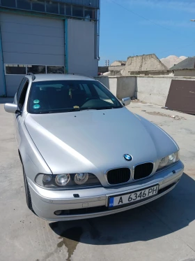  BMW 520