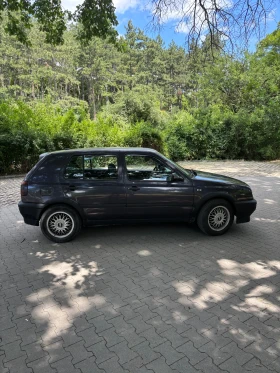     VW Golf 1.8 90 