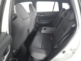 Toyota Corolla Cross 2.0 HEV 197K 4X4 STYLE TECH | Mobile.bg    8