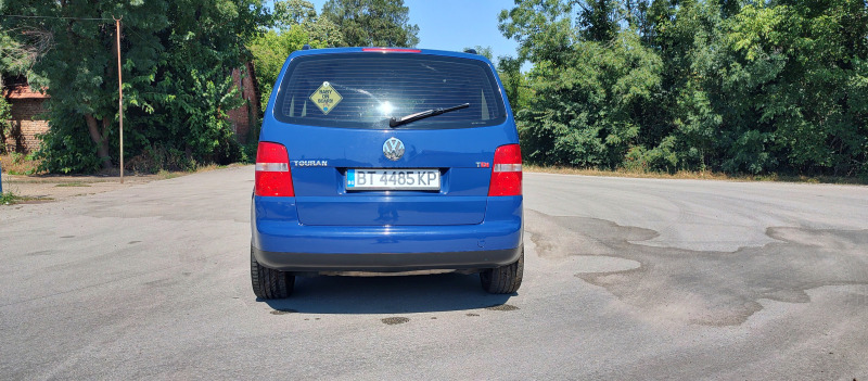 VW Touran, снимка 8 - Автомобили и джипове - 46405495