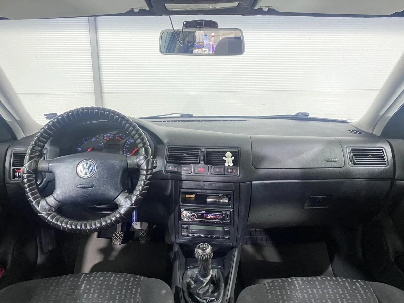 VW Golf 1.9TDI, снимка 8 - Автомобили и джипове - 47551351