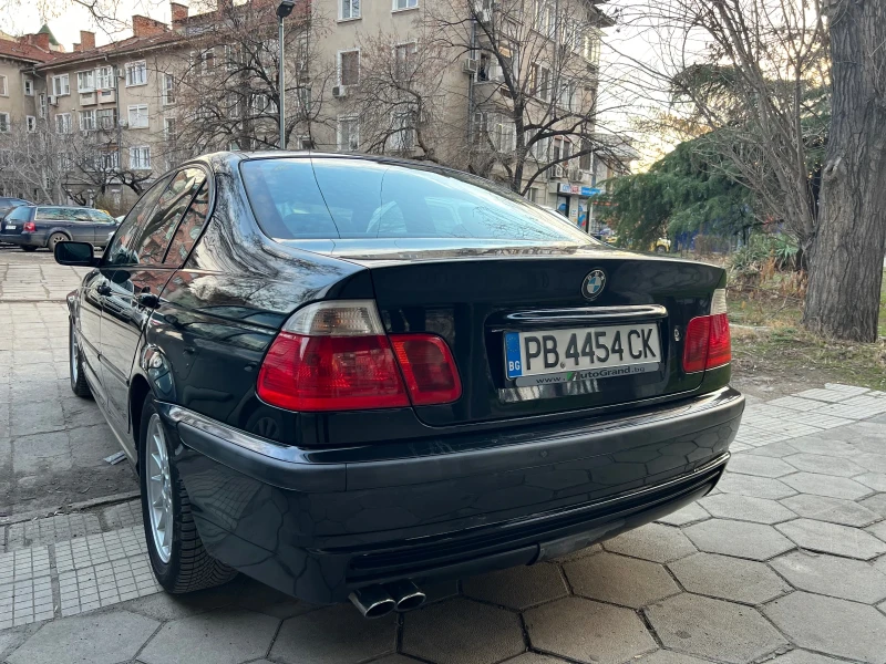 BMW 328 i, снимка 13 - Автомобили и джипове - 49158231