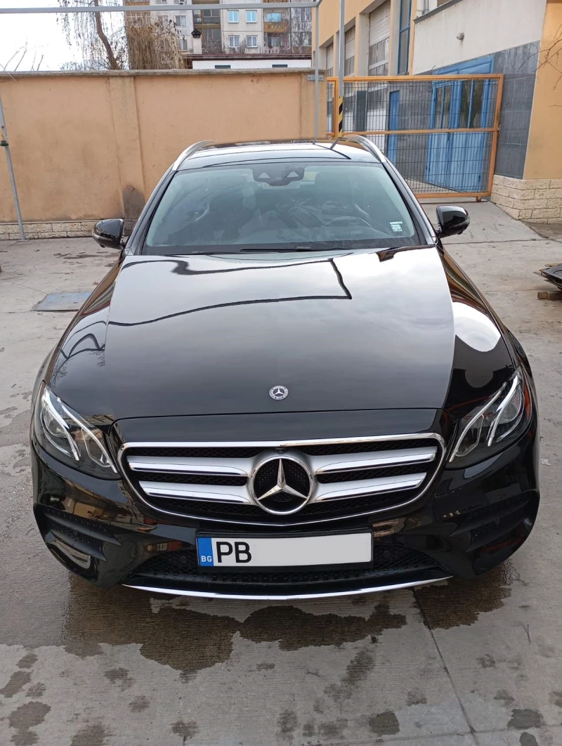 Mercedes-Benz E 220 AMG LINE, DIGITAL, 360, снимка 2 - Автомобили и джипове - 49307789