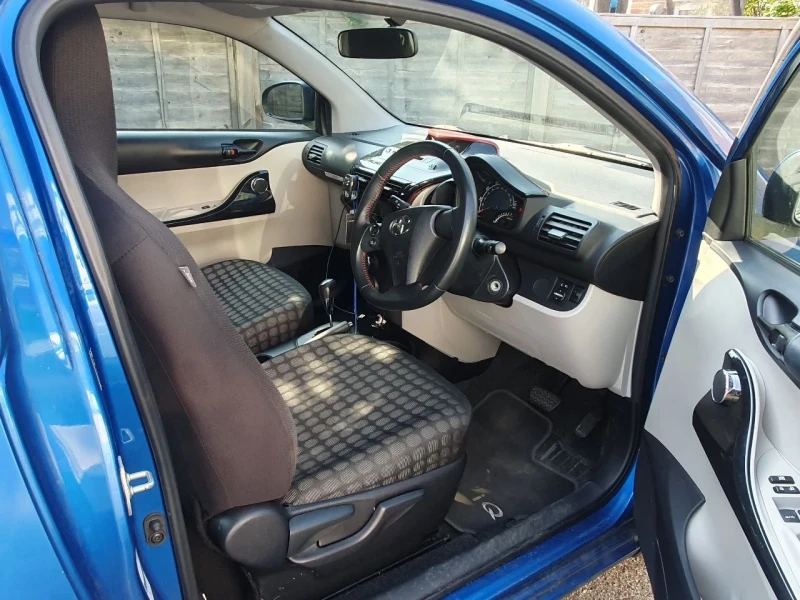 Toyota IQ, снимка 9 - Автомобили и джипове - 49543300