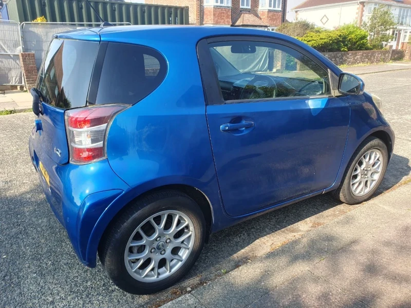 Toyota IQ, снимка 3 - Автомобили и джипове - 49543300