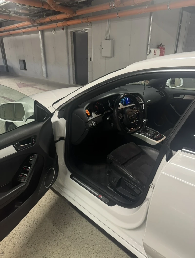 Audi A5, снимка 6 - Автомобили и джипове - 52395365